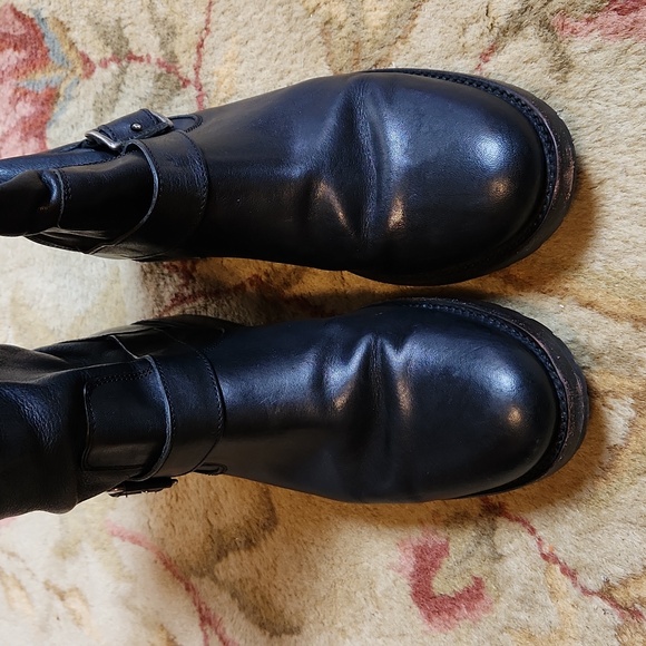 FRYE Nathalie black leather boot, 9.5 B - Picture 4 of 12